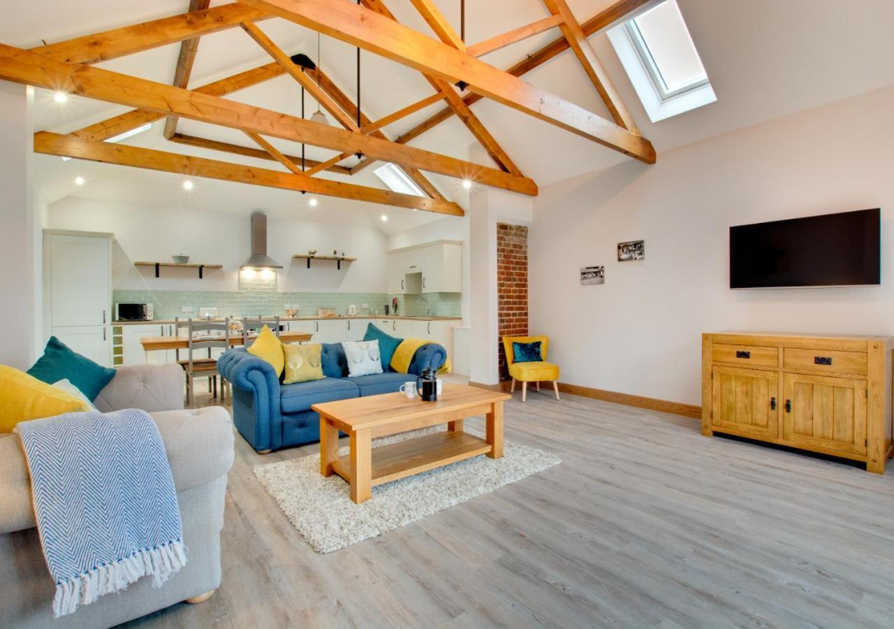 Green Farm Barns - The Old Dairy Villa Brundall Bagian luar foto